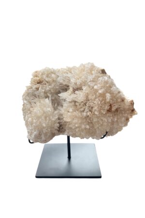 interieur-interieurstyling-kunstboeket-kunstbloemen-edelstenen-edelsteen-kristal-kristallen-hotelchique-interieur-interieurstyliste-gemstones-minerals-interiordesign-interior-interieur-accessoires-interieurdesign-chique-chiquewoonaccessoires-interieurstenen-edelstenen-bergkristal-woonaccessoires-woonwinkel-gelderland-bergkristal-hondenmand-hondenbed-boucle-hond-dogbed-vaas