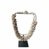 interieur-interieurstyling-kunstboeket-kunstbloemen-edelstenen-edelsteen-kristal-kristallen-hotelchique-interieur-interieurstyliste-gemstones-minerals-interiordesign-interior-interieur-accessoires-interieurdesign-chique-chiquewoonaccessoires-interieurstenen-edelstenen-bergkristal-woonaccessoires-woonwinkel-gelderland-bergkristal-hondenmand-hondenbed-boucle-hond-dogbed-vaas