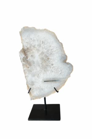 interieur-interieurstyling-kunstboeket-kunstbloemen-edelstenen-edelsteen-kristal-kristallen-hotelchique-interieur-interieurstyliste-gemstones-minerals-interiordesign-interior-interieur-accessoires-interieurdesign-chique-chiquewoonaccessoires-interieurstenen-edelstenen-bergkristal-woonaccessoires-woonwinkel-gelderland-bergkristal-hondenmand-hondenbed-boucle-hond-dogbed-vaas-potten-binnenpotten-buitenpotten-tuin-tuindecoratie-tuinpotten-beige
