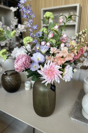 interieur-interieurstyling-kunstboeket-kunstbloemen-edelstenen-edelsteen-kristal-kristallen-hotelchique-interieur-interieurstyliste-gemstones-minerals-interiordesign-interior-interieur-accessoires-interieurdesign-chique-chiquewoonaccessoires-interieurstenen-edelstenen-bergkristal-woonaccessoires-woonwinkel-gelderland-bergkristal-hondenmand-hondenbed-boucle-hond-dogbed-vaas-potten-binnenpotten-buitenpotten-tuin-tuindecoratie-tuinpotten-beige