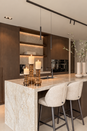 zijdenboeketten-zijdenboeket-interieur-interieurstyling-kunstboeket-kunstbloemen-edelstenen-edelsteen-kristal-kristallen-hotelchique-interieur-interieurstyliste-gemstones-minerals-interiordesign-interior-interieur-accessoires-interieurdesign-chique-chiquewoonaccessoires-interieurstenen-edelstenen-bergkristal-woonaccessoires-woonwinkel-gelderland-bergkristal-hondenmand-hondenbed-boucle-hond-dogbed-vaas-potten-binnenpotten-buitenpotten-tuin-tuindecoratie-tuinpotten-beige-bombyxx