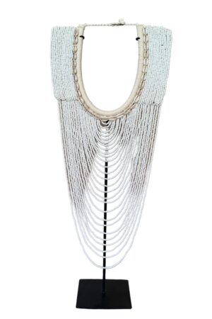 zijdenboeketten-zijdenboeket-interieur-interieurstyling-kunstboeket-kunstbloemen-edelstenen-edelsteen-kristal-kristallen-hotelchique-interieur-interieurstyliste-gemstones-minerals-interiordesign-interior-interieur-accessoires-interieurdesign-chique-chiquewoonaccessoires-interieurstenen-edelstenen-bergkristal-woonaccessoires-woonwinkel-gelderland-bergkristal-hondenmand-hondenbed-boucle-hond-dogbed-vaas-potten-binnenpotten-buitenpotten-tuin-tuindecoratie-tuinpotten-beige