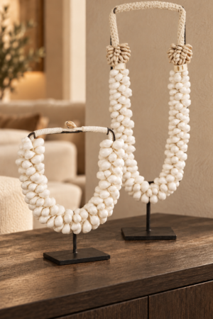 zijdenboeketten-zijdenboeket-interieur-interieurstyling-kunstboeket-kunstbloemen-edelstenen-edelsteen-kristal-kristallen-hotelchique-interieur-interieurstyliste-gemstones-minerals-interiordesign-interior-interieur-accessoires-interieurdesign-chique-chiquewoonaccessoires-interieurstenen-edelstenen-bergkristal-woonaccessoires-woonwinkel-gelderland-bergkristal-hondenmand-hondenbed-boucle-hond-dogbed-vaas-potten-binnenpotten-buitenpotten-tuin-tuindecoratie-tuinpotten-beige-bombyxx-nterieurstenen-agaat-quartz-bergkristal